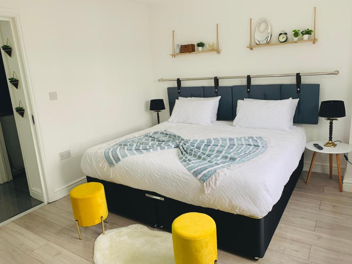 Modern & Cosy 2-Bed Apartment Near Nec, Airport & Jlr! Birmingham Esterno foto